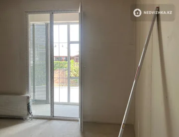1-комнатная квартира, этаж 2 из 5, 54 м², миниатюра 5