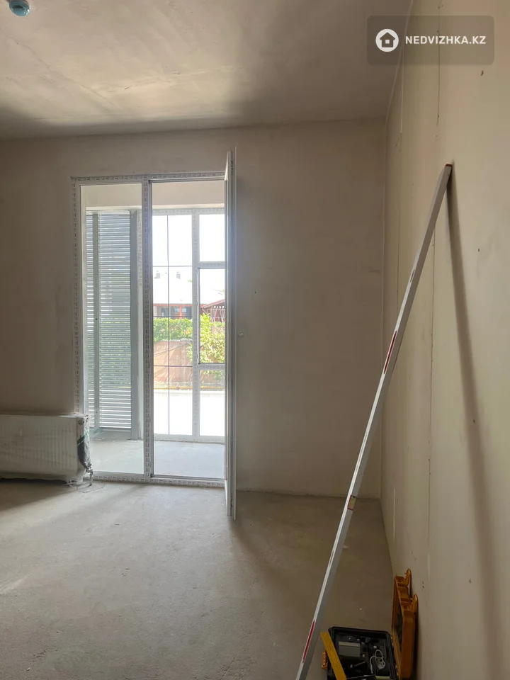 1-комнатная квартира, этаж 2 из 5, 54 м², фотография 5