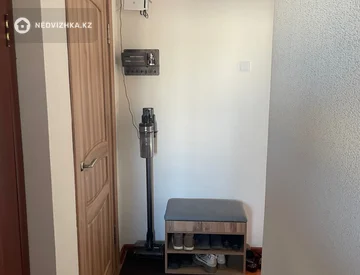 3-комнатная квартира, этаж 3 из 9, 69 м², миниатюра 9