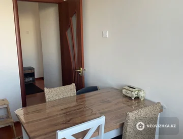3-комнатная квартира, этаж 3 из 9, 69 м², миниатюра 12