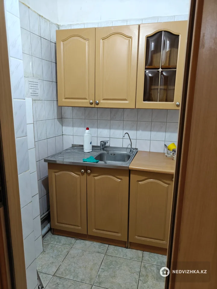 4-комнатная квартира, этаж 1 из 12, 86 м², фотография 4