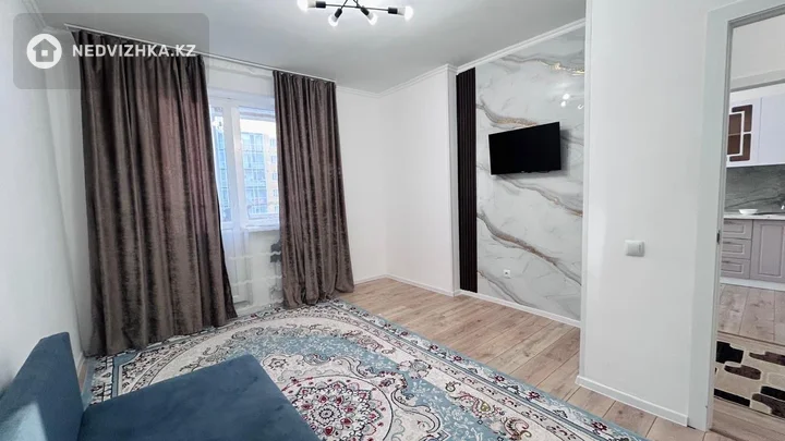 1-комнатная квартира, этаж 4 из 9, 40 м²