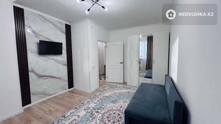 1-комнатная квартира, этаж 4 из 9, 40 м², фотография 2