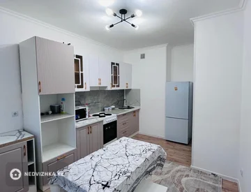 1-комнатная квартира, этаж 4 из 9, 40 м², миниатюра 3