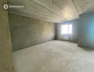 1-комнатная квартира, этаж 3 из 6, 39 м², миниатюра 1