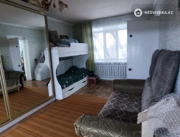 2-комнатная квартира, этаж 2 из 2, 54 м², миниатюра 3