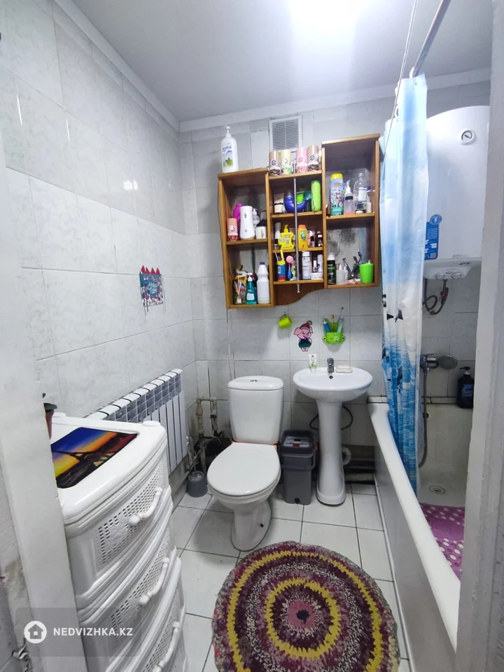 2-комнатная квартира, этаж 2 из 2, 54 м², фотография 5