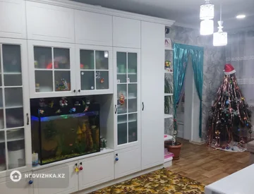 2-комнатная квартира, этаж 2 из 2, 54 м², миниатюра 9