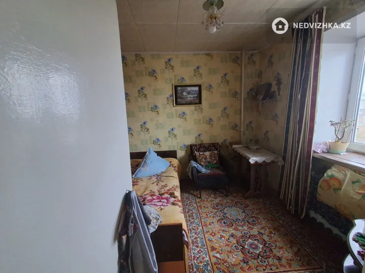 3-комнатная квартира, этаж 8 из 9, 54 м², фотография 3