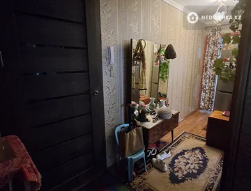 3-комнатная квартира, этаж 8 из 9, 54 м², миниатюра 7
