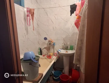 3-комнатная квартира, этаж 8 из 9, 54 м², миниатюра 10