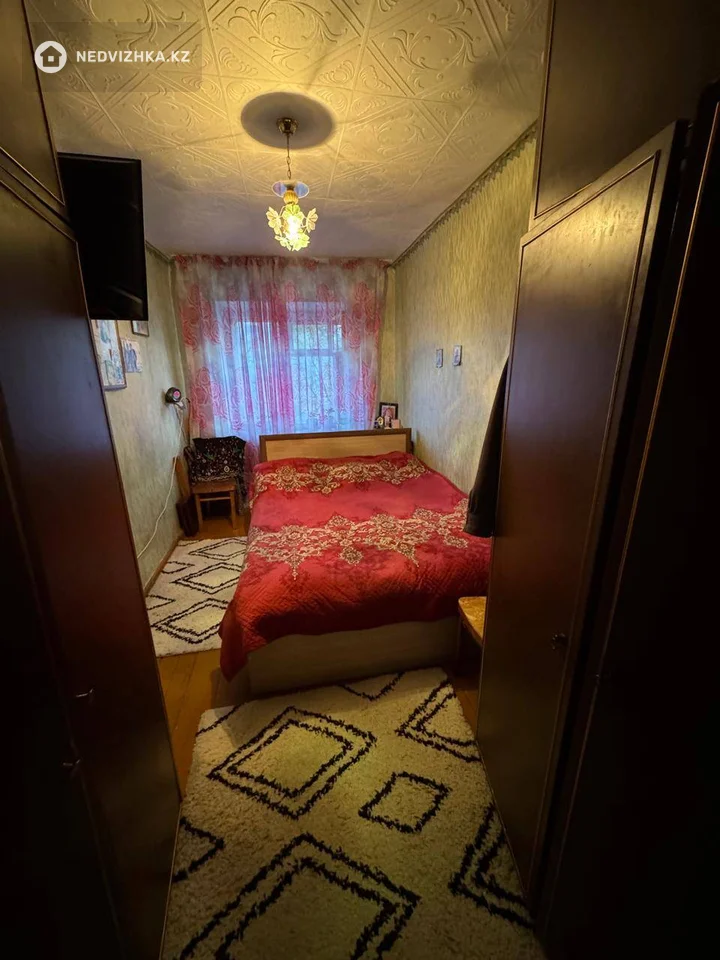 3-комнатная квартира, этаж 2 из 4, 53 м², фотография 4