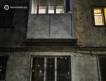3-комнатная квартира, этаж 2 из 4, 53 м², миниатюра 12