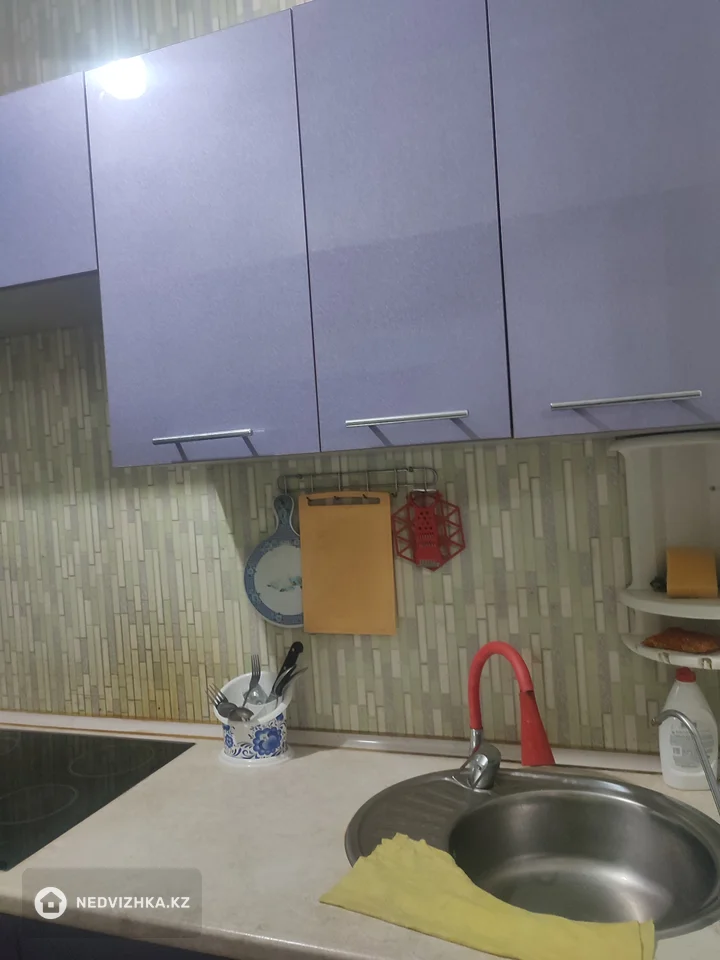 2-комнатная квартира, этаж 3 из 5, 46 м², фотография 2