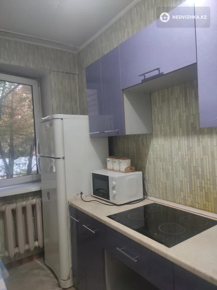 2-комнатная квартира, этаж 3 из 5, 46 м², фотография 5