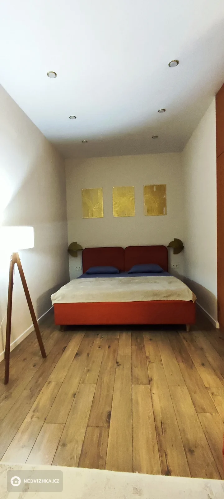 1-комнатная квартира, этаж 12 из 12, 43 м², Посуточно, фотография 3