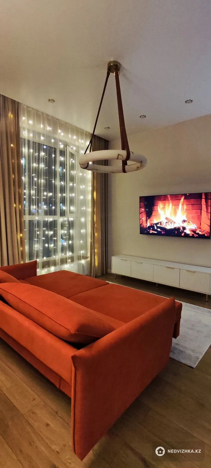 1-комнатная квартира, этаж 12 из 12, 43 м², Посуточно
