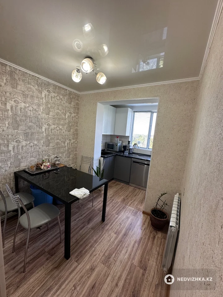 4-комнатная квартира, этаж 5 из 5, 78 м², фотография 5