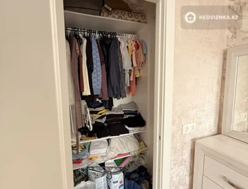 2-комнатная квартира, этаж 2 из 10, 56 м², миниатюра 12