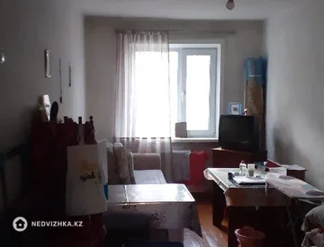 3-комнатная квартира, этаж 1 из 5, 59 м², миниатюра 2