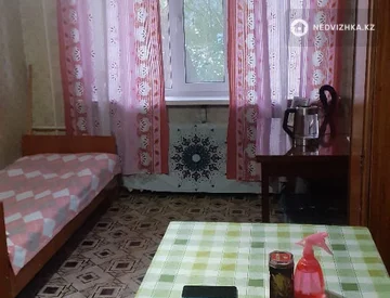 3-комнатная квартира, этаж 1 из 5, 59 м², миниатюра 3