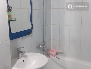 3-комнатная квартира, этаж 1 из 5, 59 м², миниатюра 4