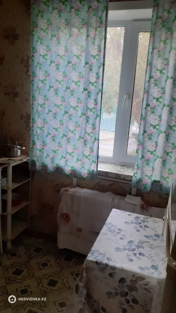 3-комнатная квартира, этаж 1 из 5, 59 м², фотография 5