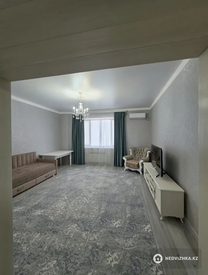 2-комнатная квартира, этаж 7 из 8, 96 м², фотография 5