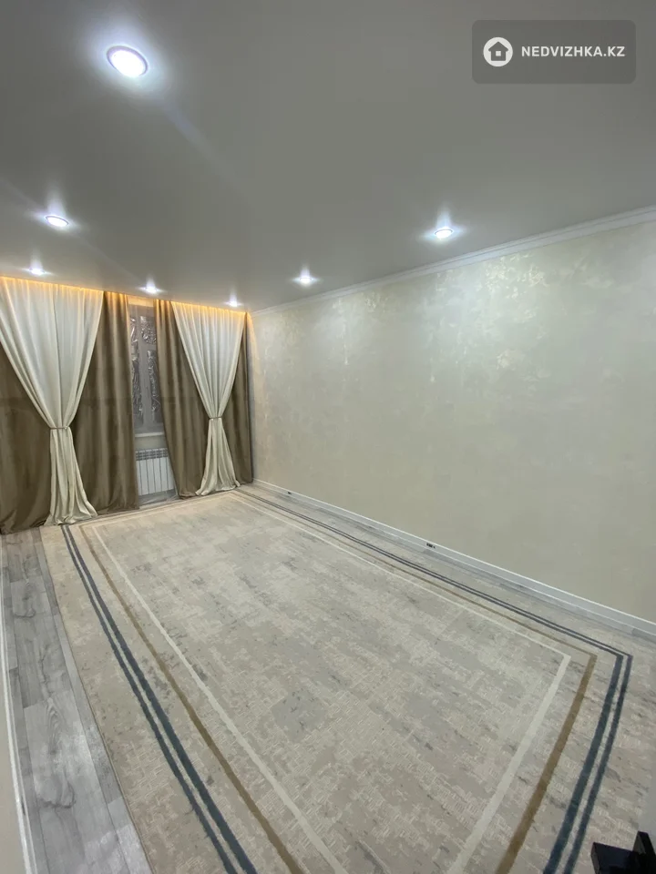 1-комнатная квартира, этаж 3 из 3, 30 м²