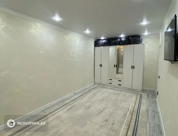 1-комнатная квартира, этаж 3 из 3, 30 м², миниатюра 3
