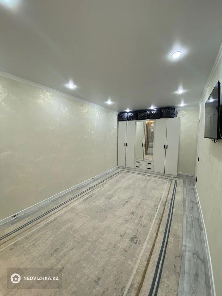 1-комнатная квартира, этаж 3 из 3, 30 м², фотография 3