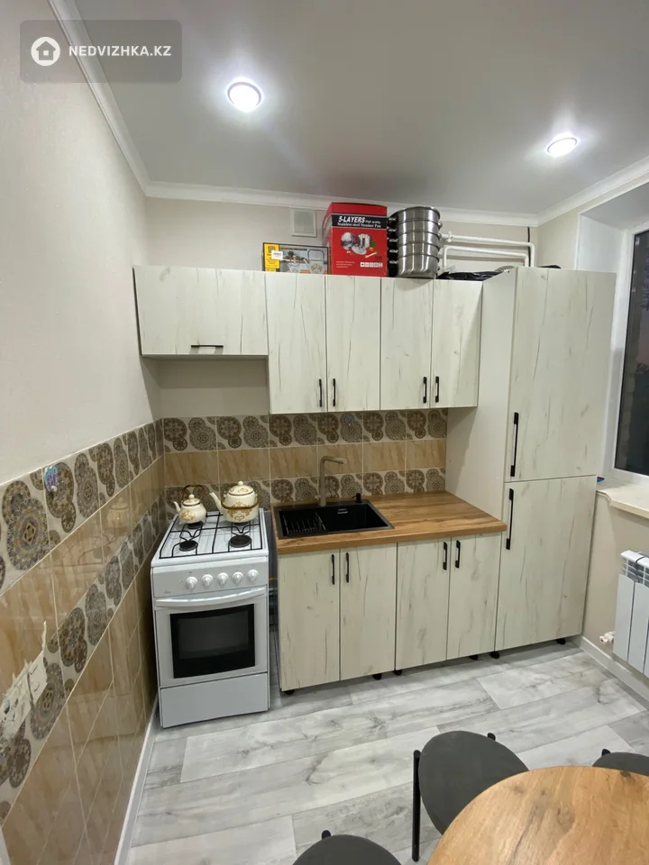 1-комнатная квартира, этаж 3 из 3, 30 м², фотография 5