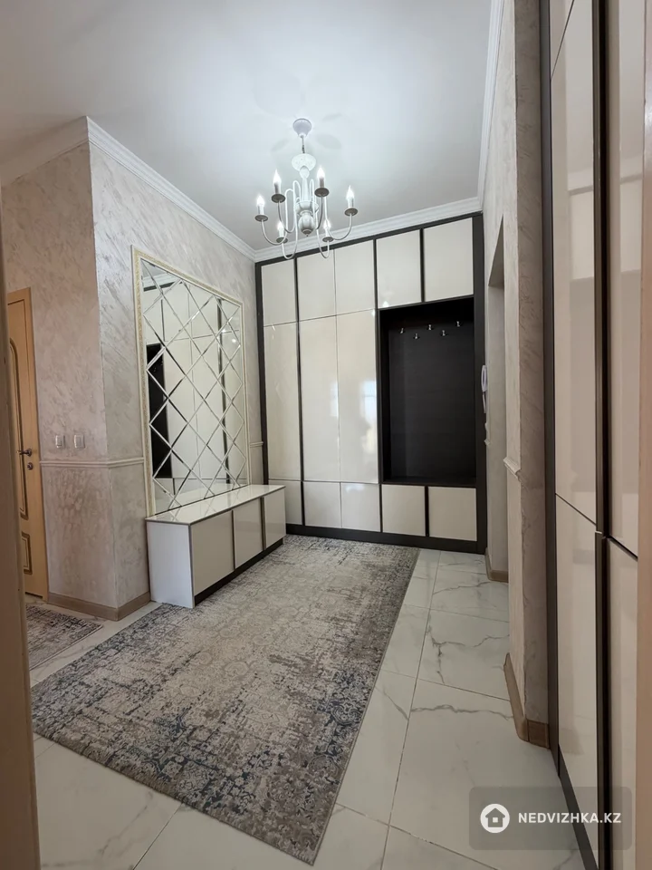 3-комнатная квартира, этаж 3 из 9, 84 м², 4-фотосурет