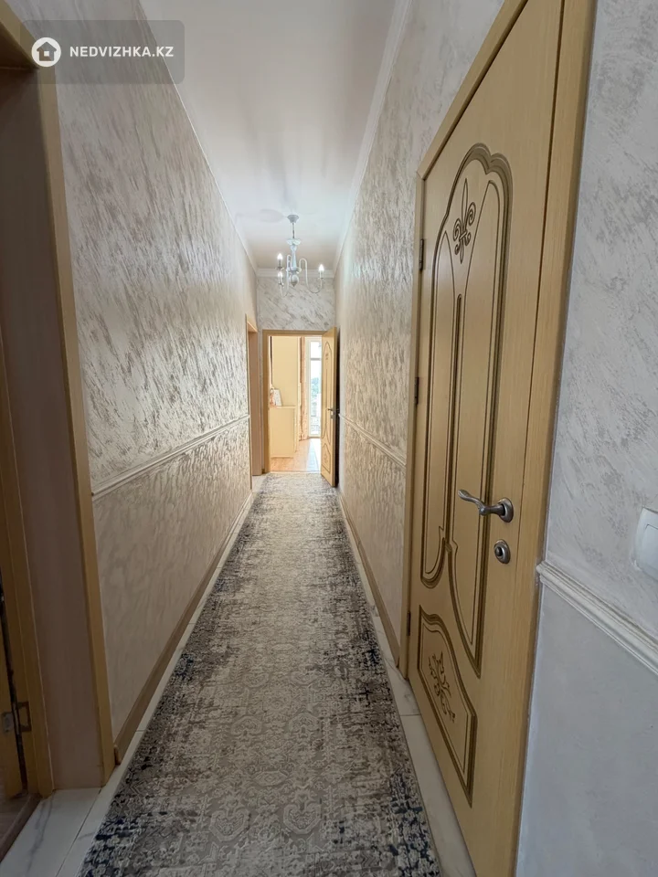 3-комнатная квартира, этаж 3 из 9, 84 м², 3-фотосурет