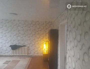 4-бөлмелі үй, 6 соттық, 127 м², 10-нобай