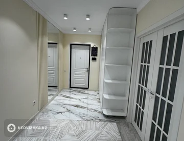 3-комнатная квартира, этаж 8 из 9, 109 м², миниатюра 6