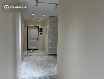 3-комнатная квартира, этаж 8 из 9, 109 м², миниатюра 8