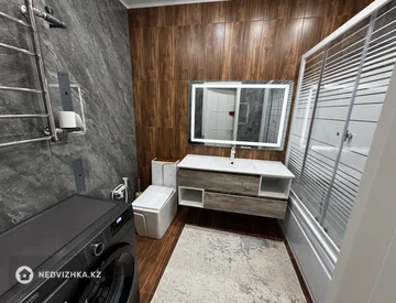 3-комнатная квартира, этаж 8 из 9, 109 м², миниатюра 12