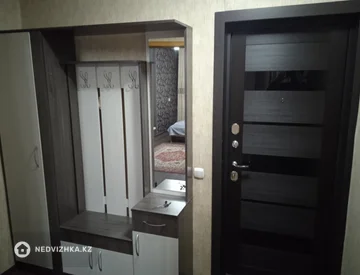 1-комнатная квартира, этаж 2 из 9, 38 м², Посуточно, миниатюра 6