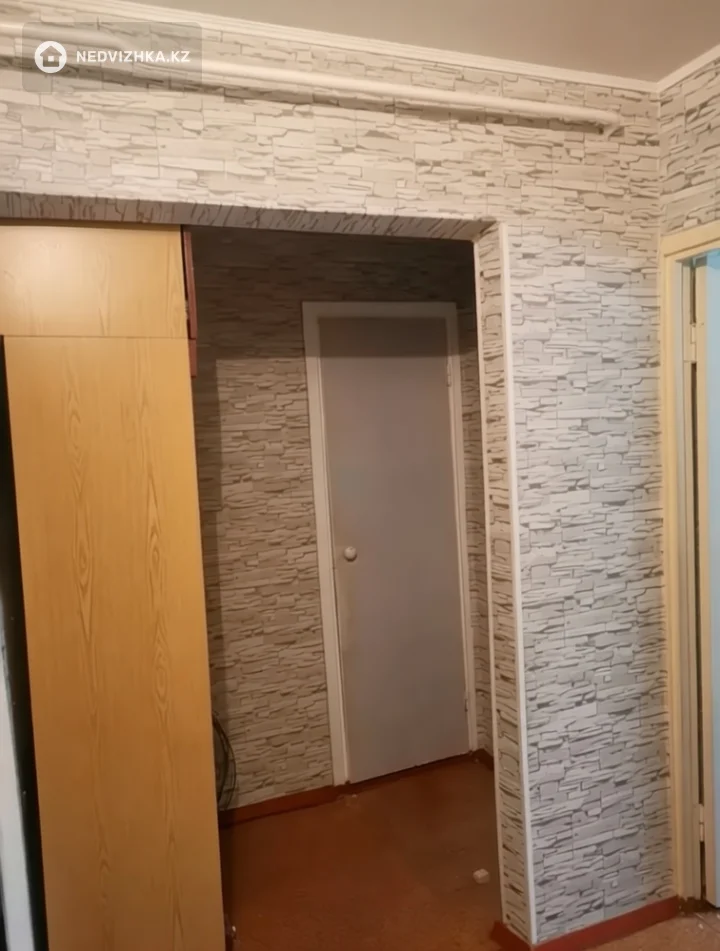 2-комнатная квартира, этаж 1 из 5, 49 м²