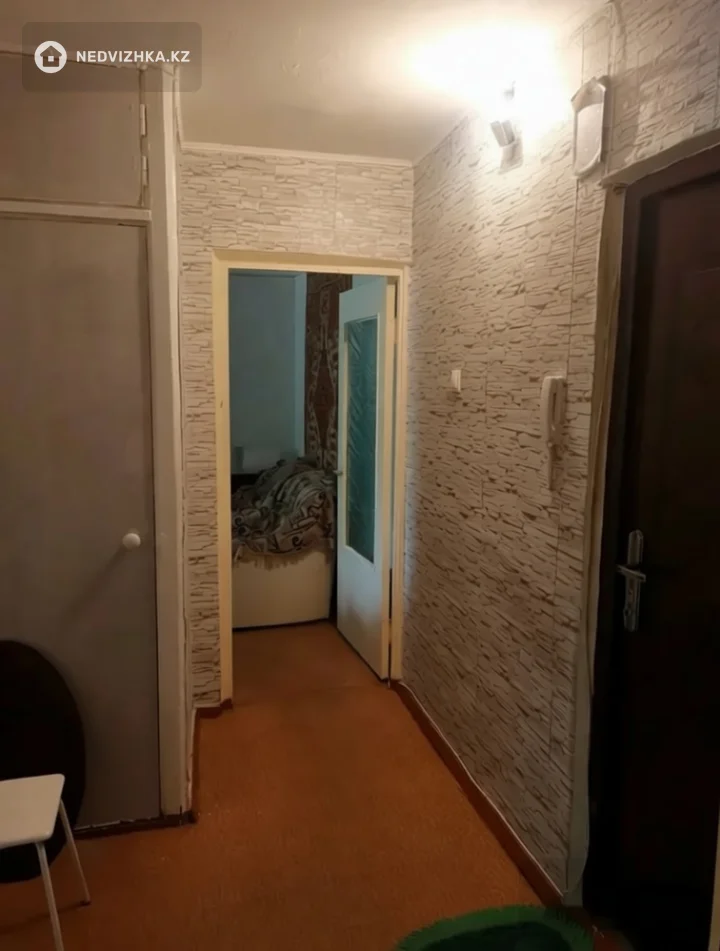 2-комнатная квартира, этаж 1 из 5, 49 м², фотография 2