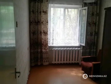 2-комнатная квартира, этаж 1 из 5, 49 м², миниатюра 7