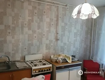 2-комнатная квартира, этаж 1 из 5, 49 м², миниатюра 5