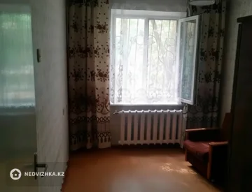 2-комнатная квартира, этаж 1 из 5, 49 м², миниатюра 7