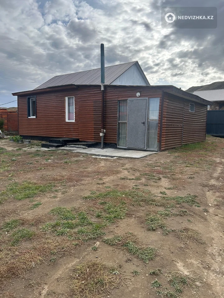 4-комнатный дом, 13 соток, 75 м²