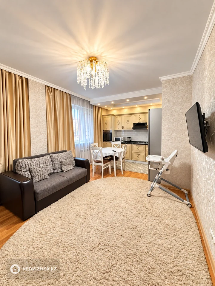 3-комнатная квартира, этаж 3 из 9, 70 м², фотография 3