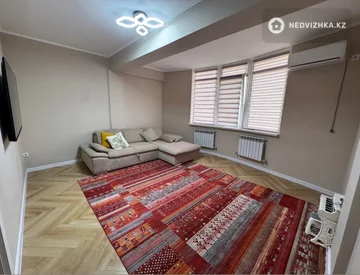 2-комнатная квартира, этаж 8 из 13, 69 м², миниатюра 4
