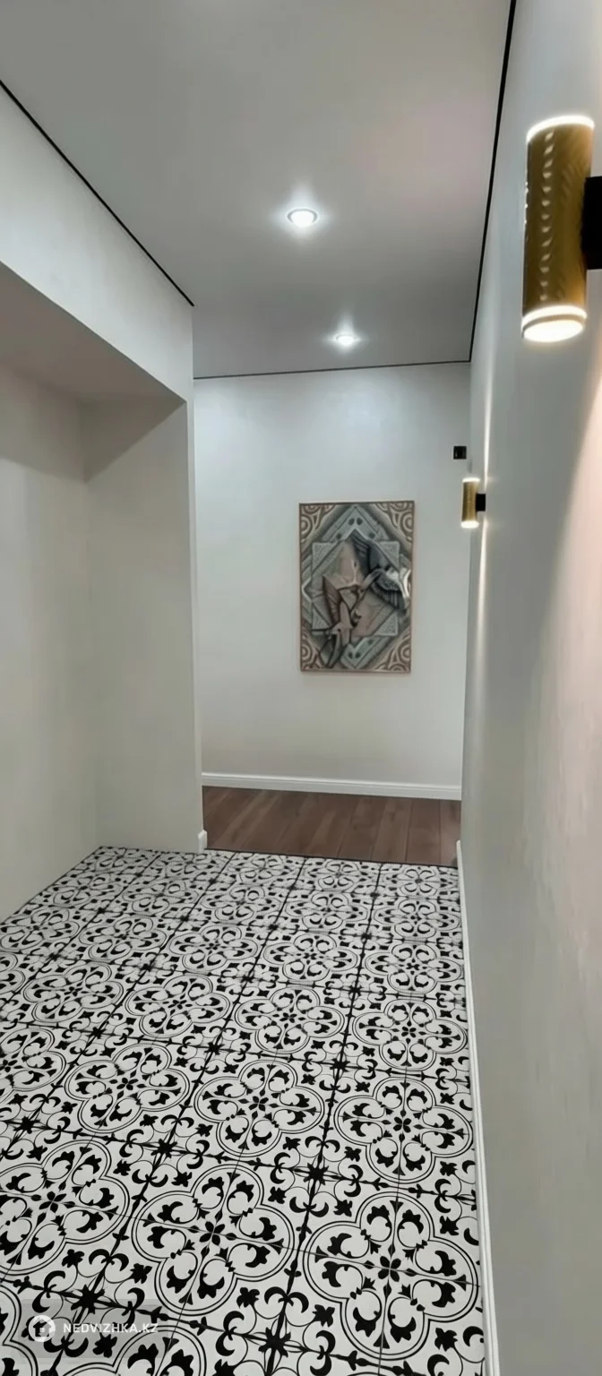7-комнатный дом, 10 соток, 288 м², фотография 4
