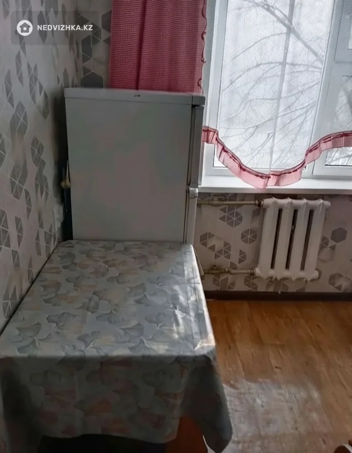 2-комнатная квартира, этаж 2 из 4, 46 м², фотография 3