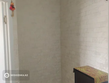 2-комнатная квартира, этаж 4 из 5, 54 м², миниатюра 11